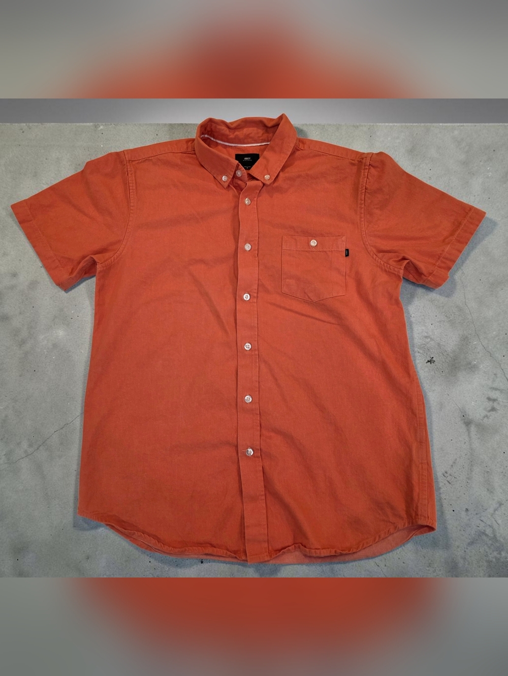 Obey Men's Button-up Shirt Size M - Item 146